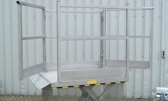 Offshore lift table with interlocked gates